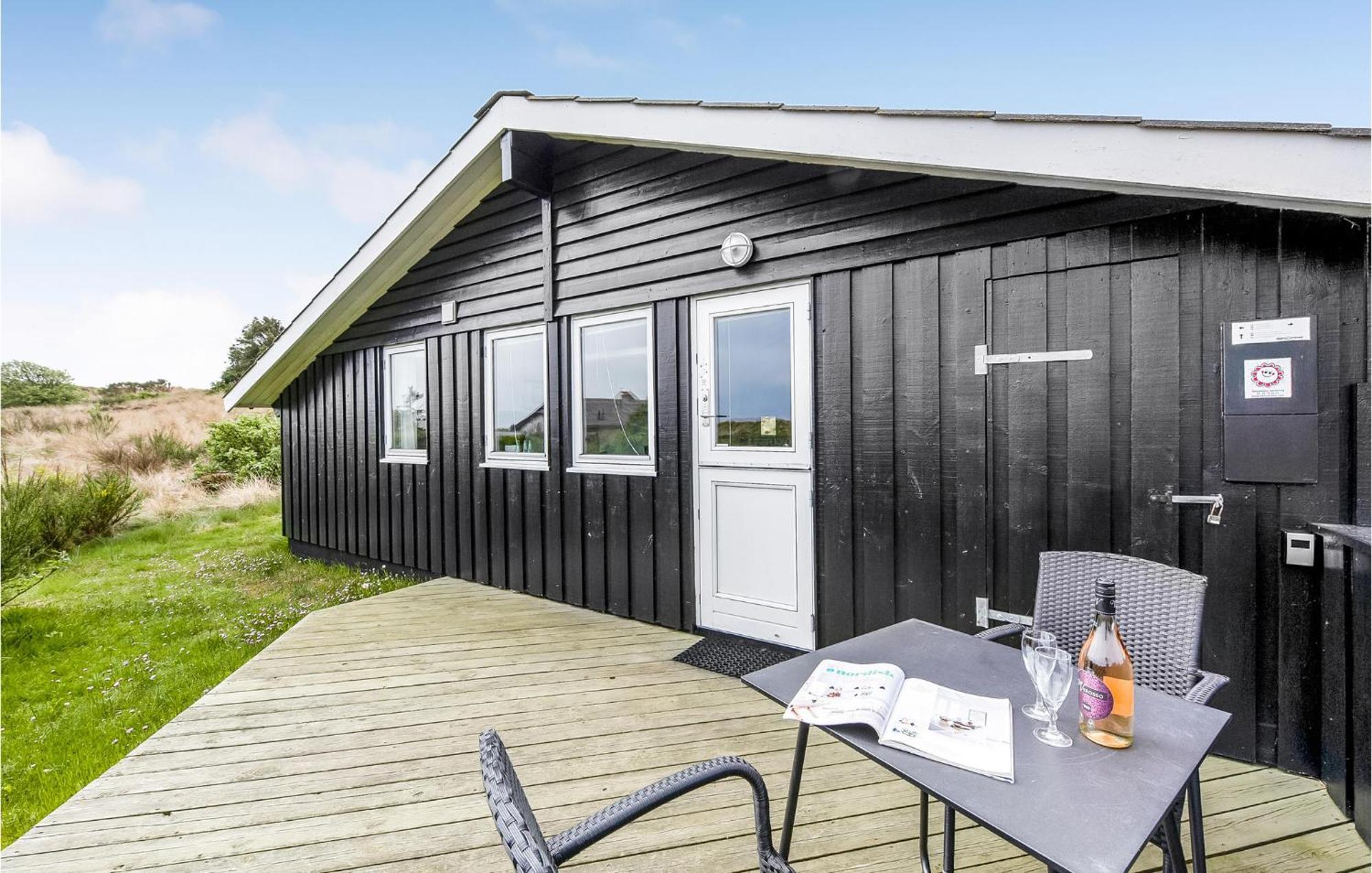 3 Bedroom Awesome Home In Hvide Sande Eksteriør bilde