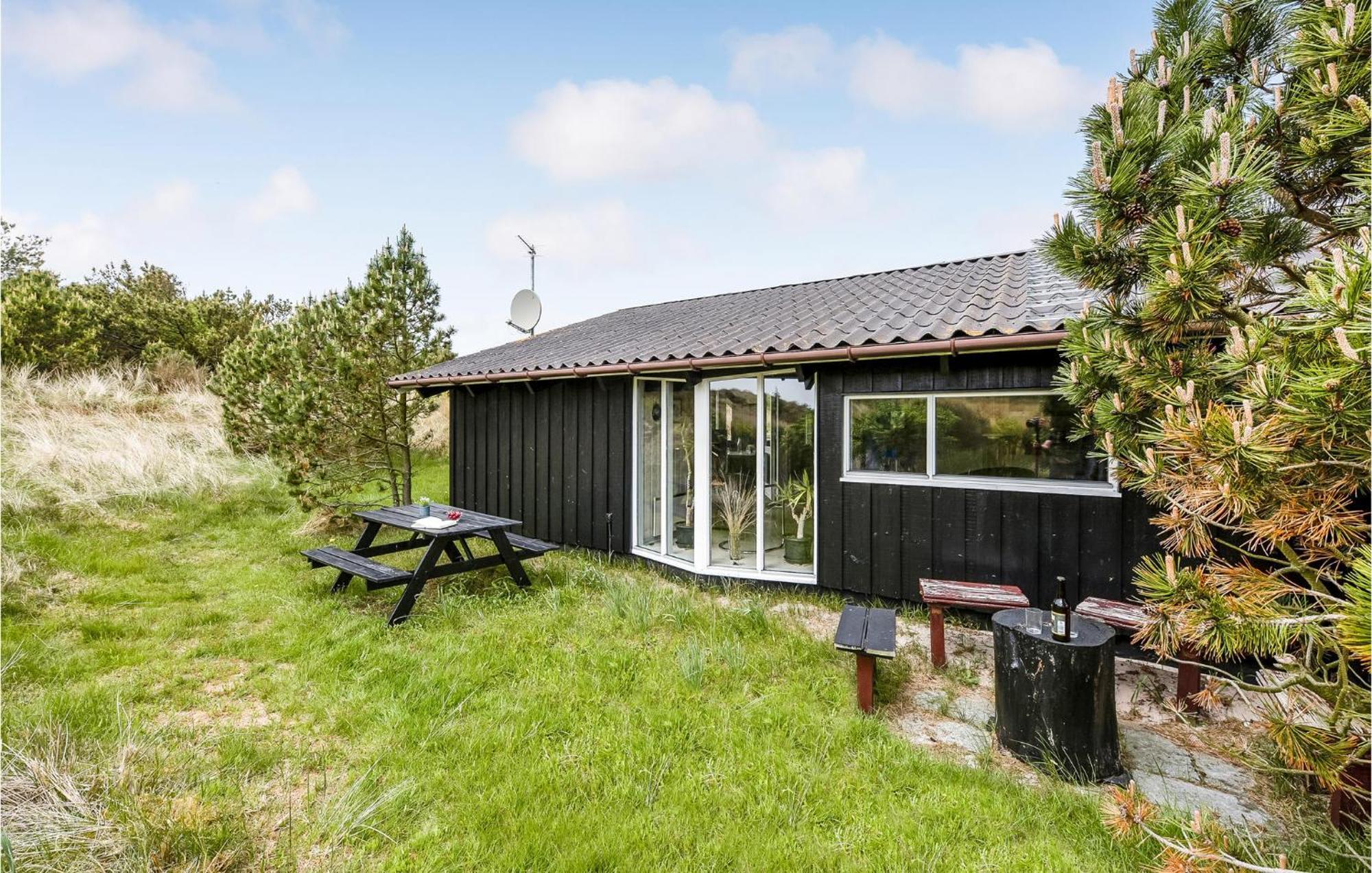 3 Bedroom Awesome Home In Hvide Sande Eksteriør bilde